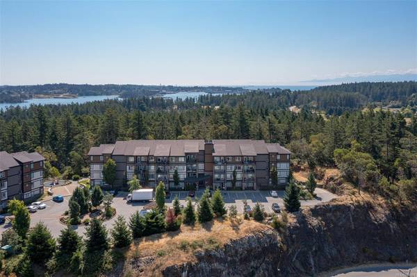 View Royal, BC V9C 0H6,286 Wilfert Rd #308