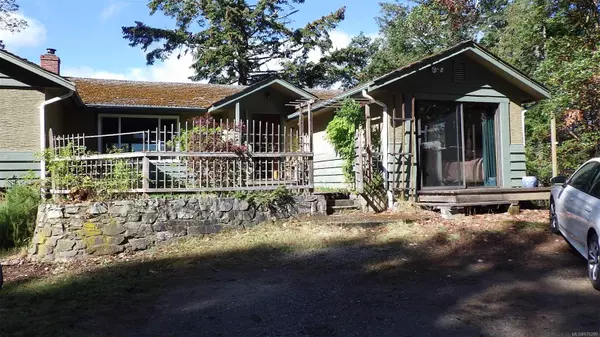 Salt Spring, BC V8K 1Y3,470 Reynolds Rd