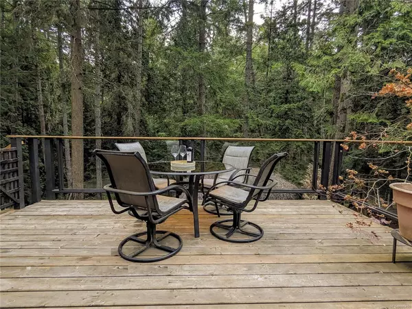 Pender Island, BC V0N 2M2,3739 Frigate Rd