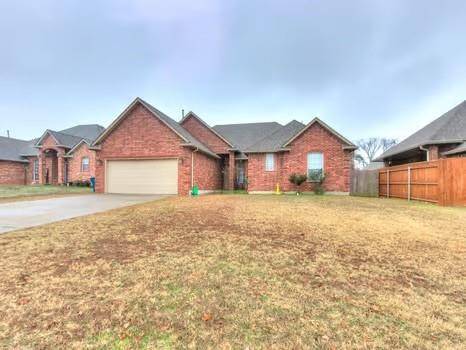 11204 Stoneridge Lane, Midwest City, OK 73130