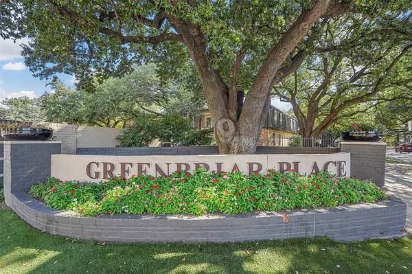 5310 Fleetwood Oaks Avenue #233, Dallas, TX 75235