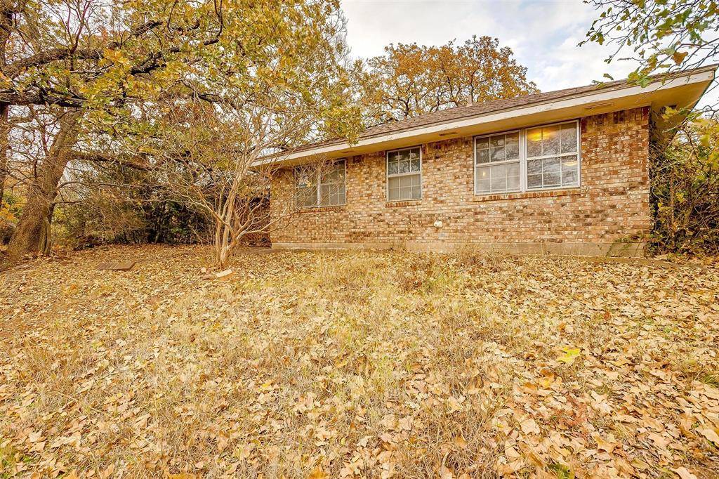 Burleson, TX 76028,1024 Willow Creek Drive