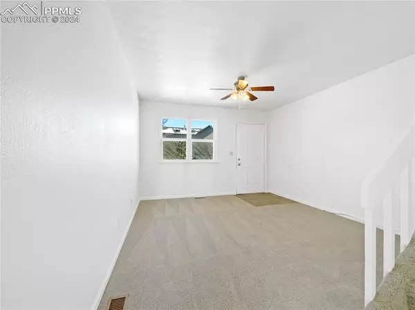 Colorado Springs, CO 80923,5845 Sanchez DR