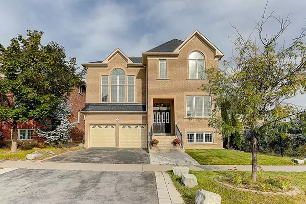 223 Selwyn RD, Richmond Hill, ON L4E 0R4