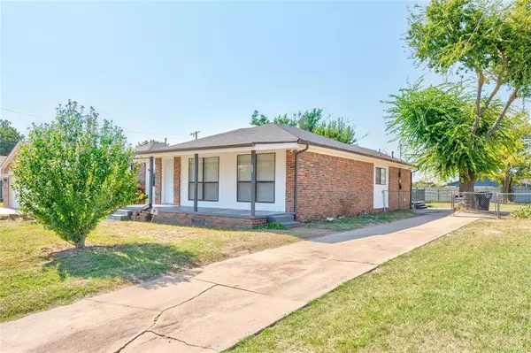 Moore, OK 73160,2831 Larkspur Road