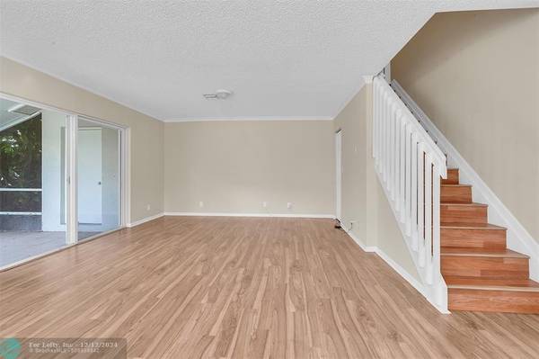 Deerfield Beach, FL 33442,4791 SW 14 Court