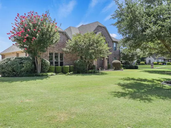 5 Clements Court, Heath, TX 75032