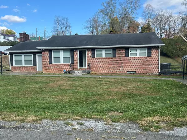 33 Maplewood Drive, Honaker, VA 24260