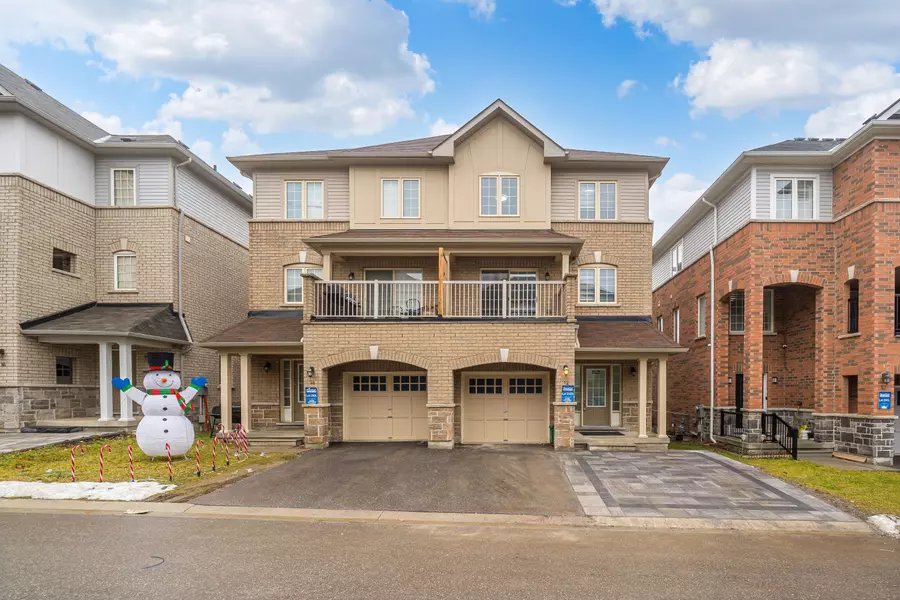 12 Camilleri RD, Ajax, ON L1Z 0T2