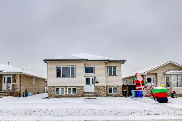 314 Plamondon DR, Fort Mcmurray, AB T9K0B2