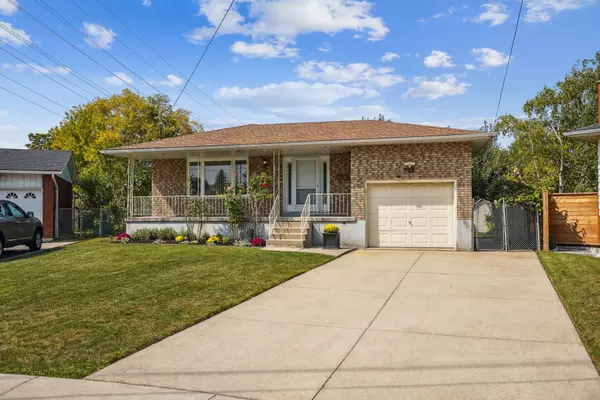 40 Forest Hill CRES, Hamilton, ON L8K 5V1