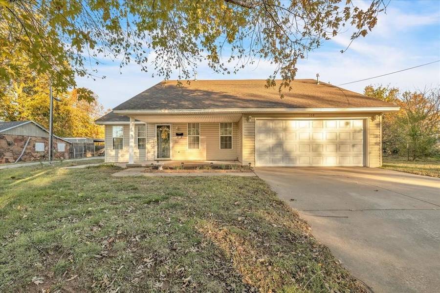 108 N 16th Street, Guthrie, OK 73044