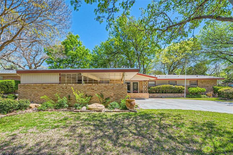 606 W Vista Drive, Garland, TX 75041