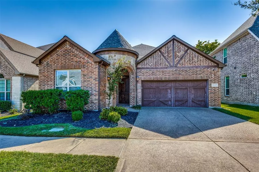 2329 Chadwick Lane, Garland, TX 75044