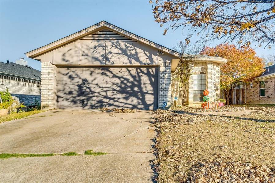 10630 Lone Pine Lane, Fort Worth, TX 76108