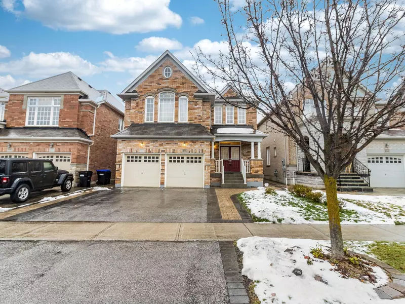 450 Summerlyn TRL, Bradford West Gwillimbury, ON L3Z 0E3