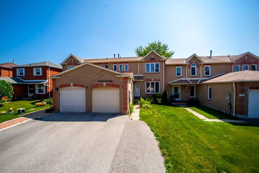 Whitby, ON L1R 1T1,74 Fernbank PL