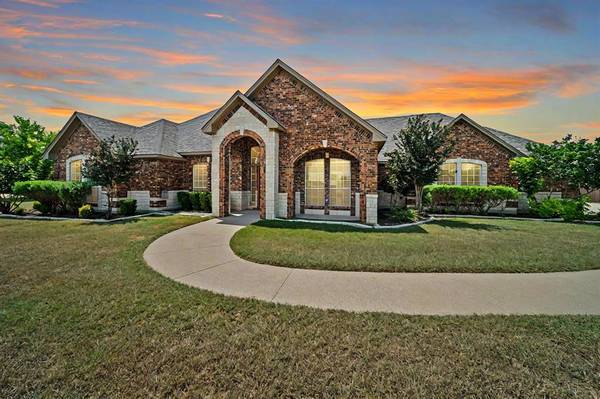 4041 Parker Lane, Midlothian, TX 76065