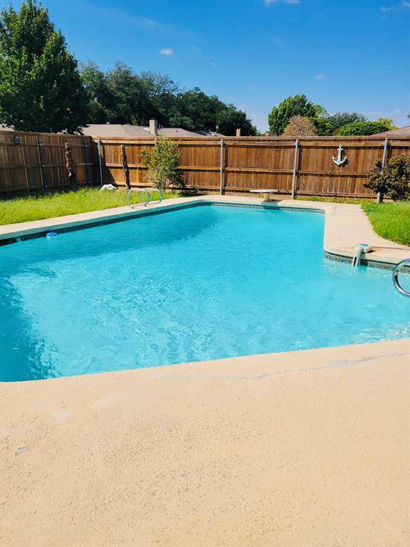 Lewisville, TX 75077,1344 Glenhill Lane