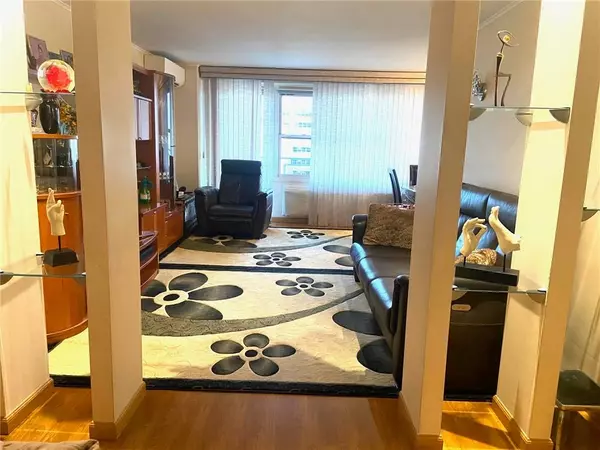 Brooklyn, NY 11235,2650 Ocean Pkwy #11H