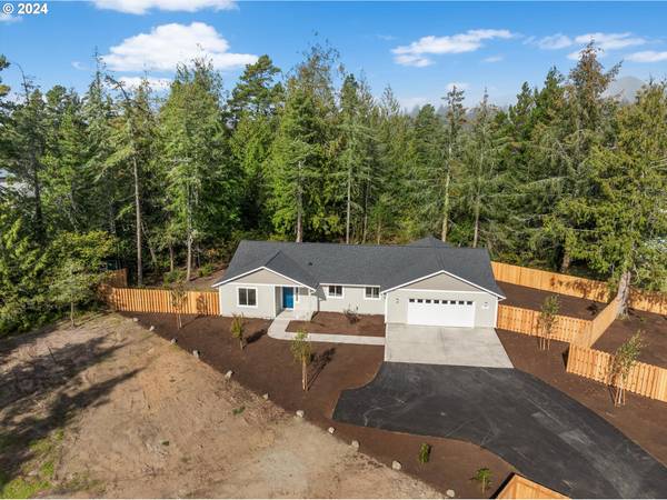 Nehalem, OR 97131,11470 Fern WAY