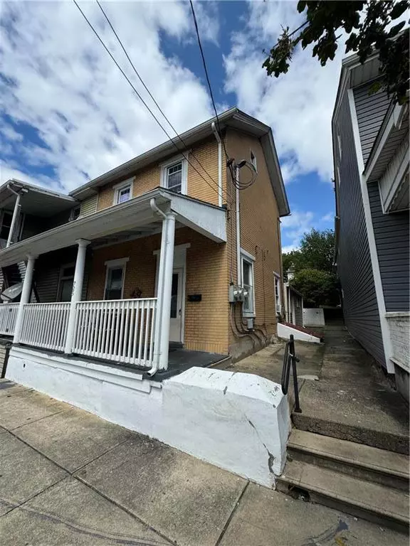 725 Front Street #2, Catasauqua Borough, PA 18032