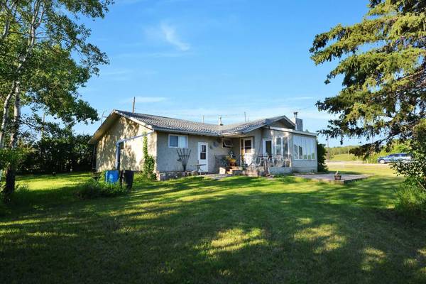 Rural Red Deer County, AB T0M 0Y0,35180 Highway 21