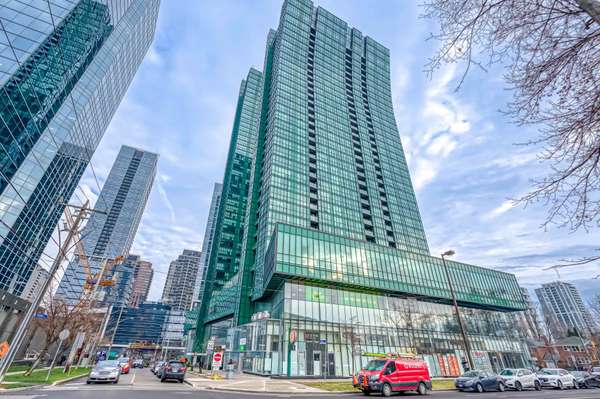 11 Bogert AVE #2605, Toronto C07, ON M2N 0H4