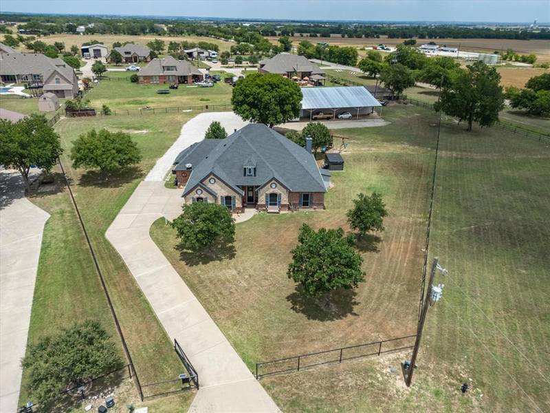 13840 Melissa Court, Justin, TX 76247