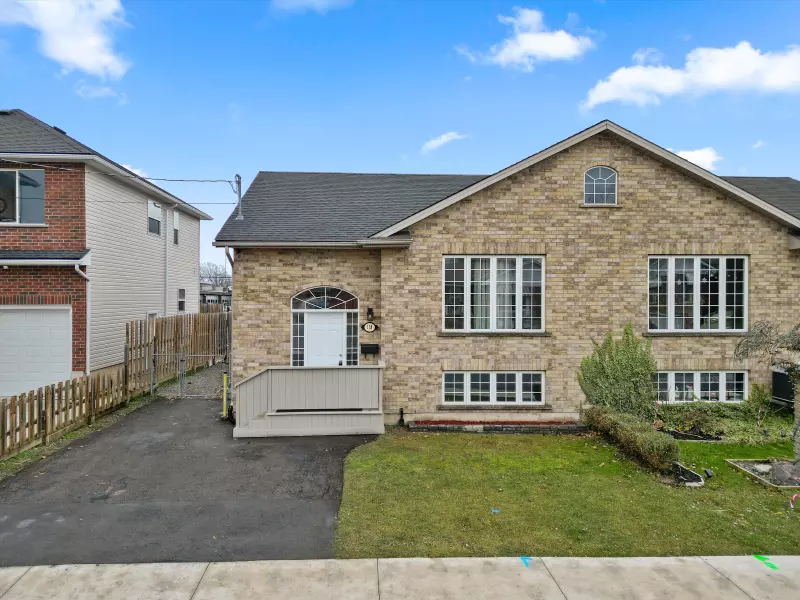 118 Idylewylde ST, Fort Erie, ON L2A 2L3