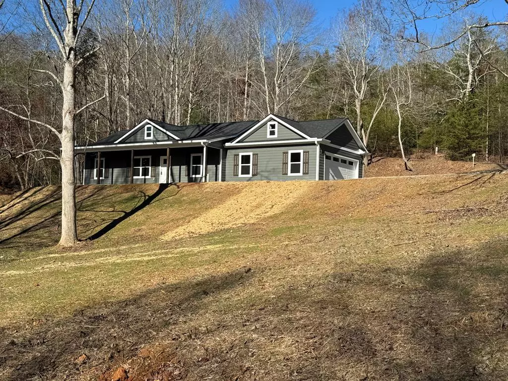 Hayesville, NC 28904,375 Smokerise Drive