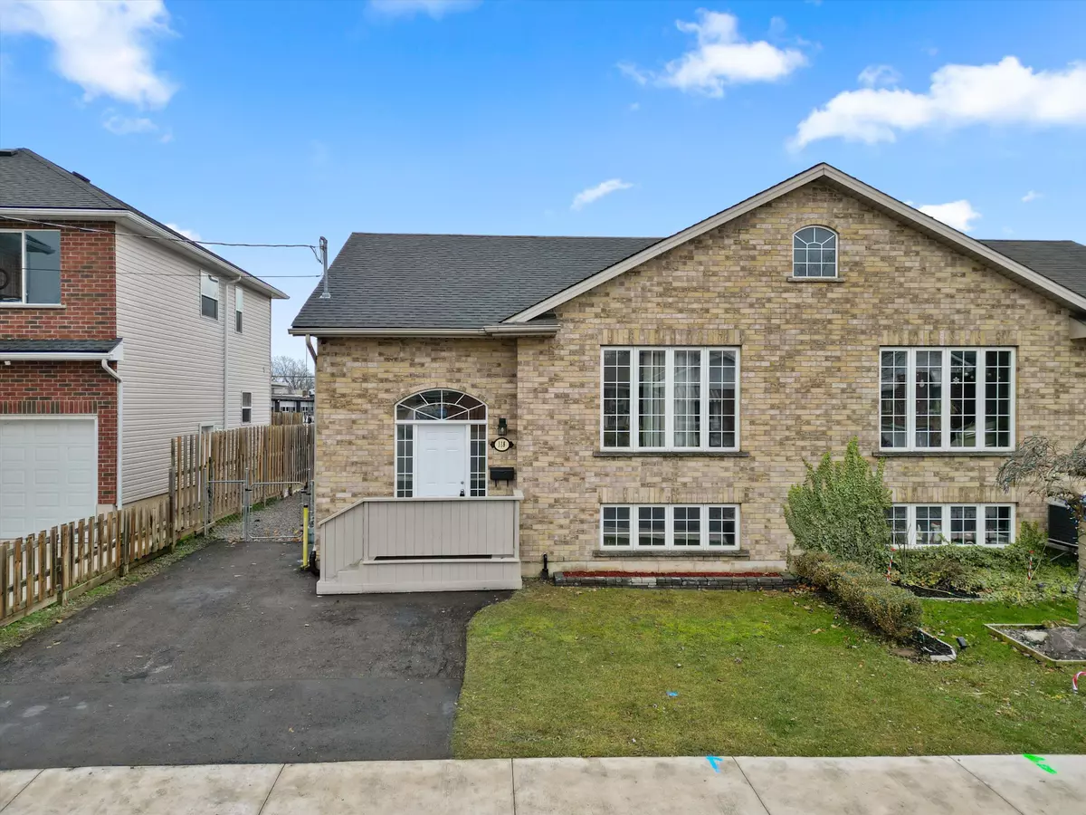 Fort Erie, ON L2A 2L3,118 Idylewylde ST