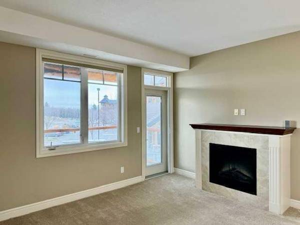 Calgary, AB T2Y 0L1,2330 Fish Creek BLVD Southwest #1239