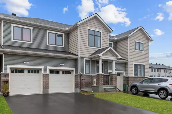 Barrhaven, ON K2J 7B2,648 CYGNUS ST