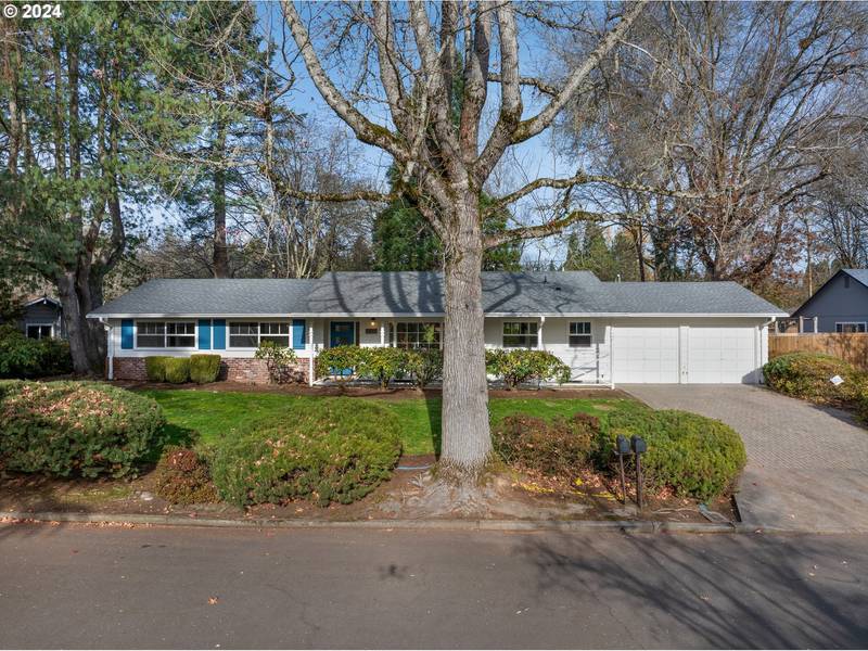 8889 SW BECKER DR, Portland, OR 97223