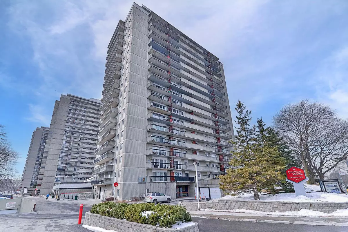 Vanier And Kingsview Park, ON K1L 7E7,158A Mcarthur AVE #209