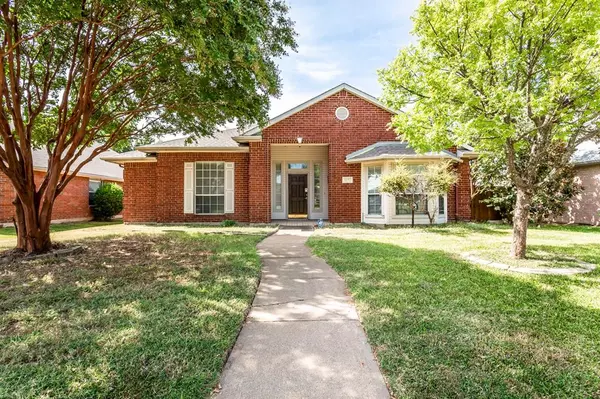 3432 Danbury Lane,  Plano,  TX 75074