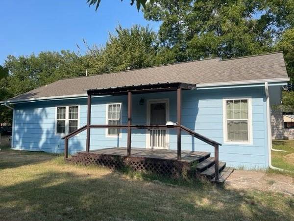 Ladonia, TX 75449,307 E Main Street