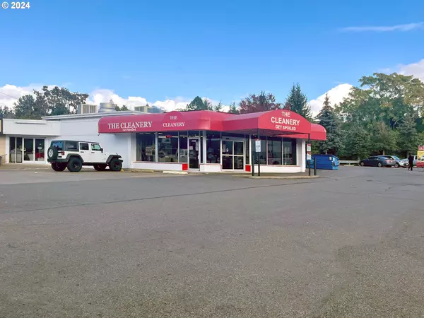 Salem, OR 97302,3410 COMMERCIAL ST