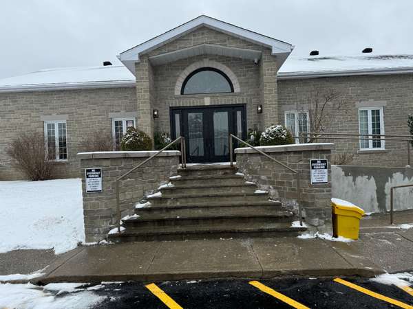 20 Bennett ST #Unit E, Carleton Place, ON K7C 4J9