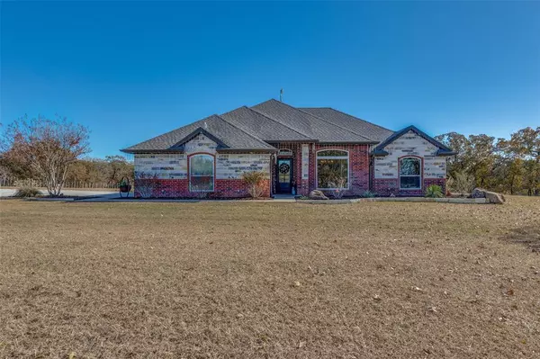 Decatur, TX 76234,368 Private Road 3248