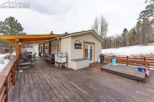 934 Trail Creek RD,  Lake George,  CO 80827