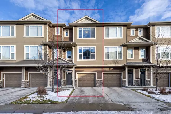 510 Panatella WALK Northwest, Calgary, AB T3K 0Z3