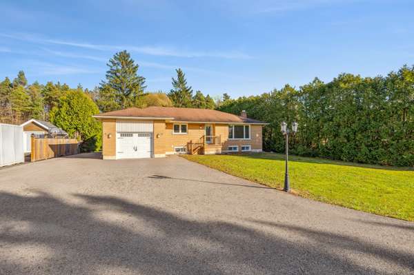 7 Lamers RD, Clearview, ON L0M 1N0