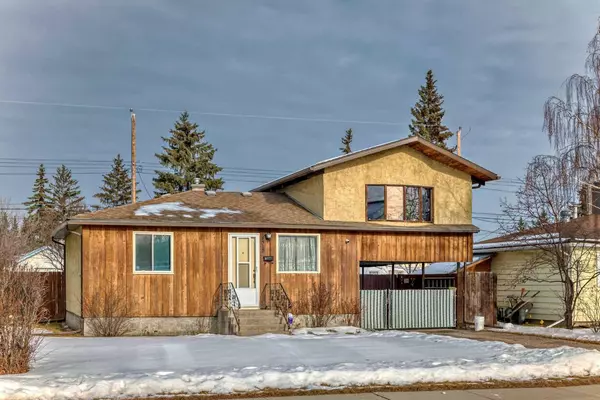 8312 46 AVE NW, Calgary, AB T3B 1Y5