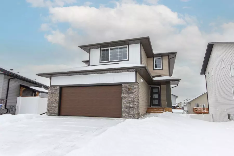 44 Toal Close, Red Deer, AB T4P 0W6