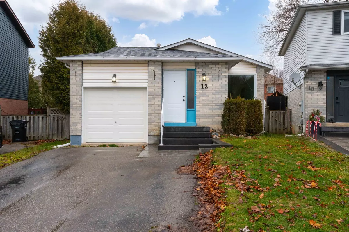 Bradford West Gwillimbury, ON L3Z 2J2,12 Hudson CRES