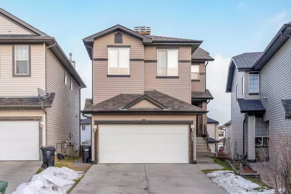 242 Covemeadow Bay NE, Calgary, AB T3K 6E8