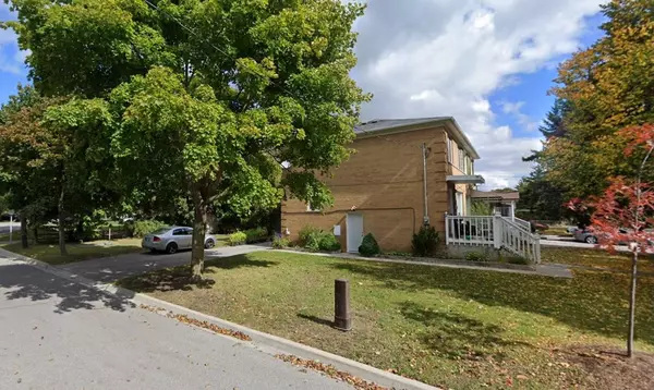 229 Zelda CRES #Upper, Richmond Hill, ON L4C 2Y7