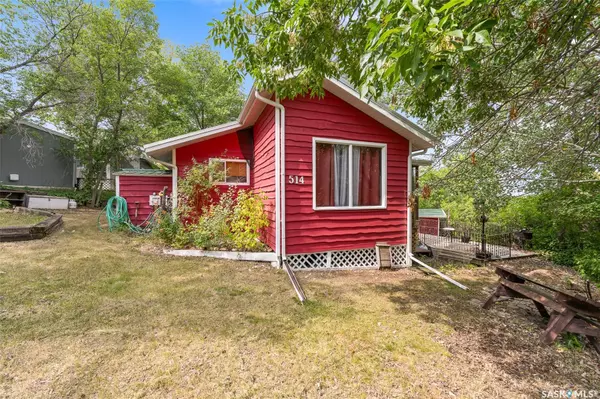 514 Fredrick AVENUE, Buffalo Pound Lake, SK S6H 4T2